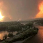 ببینید | آتش‌سوزی تاریخی جنگلی در آمریکا ادامه دارد