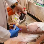 وزارت بهداشت: بیماران بهبود یافته پلاسما اهدا کنند