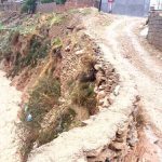 یک پروژه زخمی و خطر سیلاب در کمین منازل مسکونی قلعه‌رئیسی/راه ۱۵ روستا قطع شد
