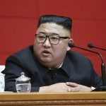 رهبر کره‌شمالی از برنامه توسعه توان دفاعی کشورش رونمایی کرد