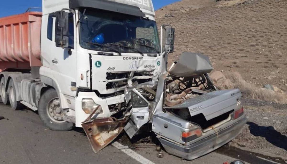 مرگ هزاران ایرانی در جاده، حوادث جاده‌ای جان چند نفر را گرفته است؟